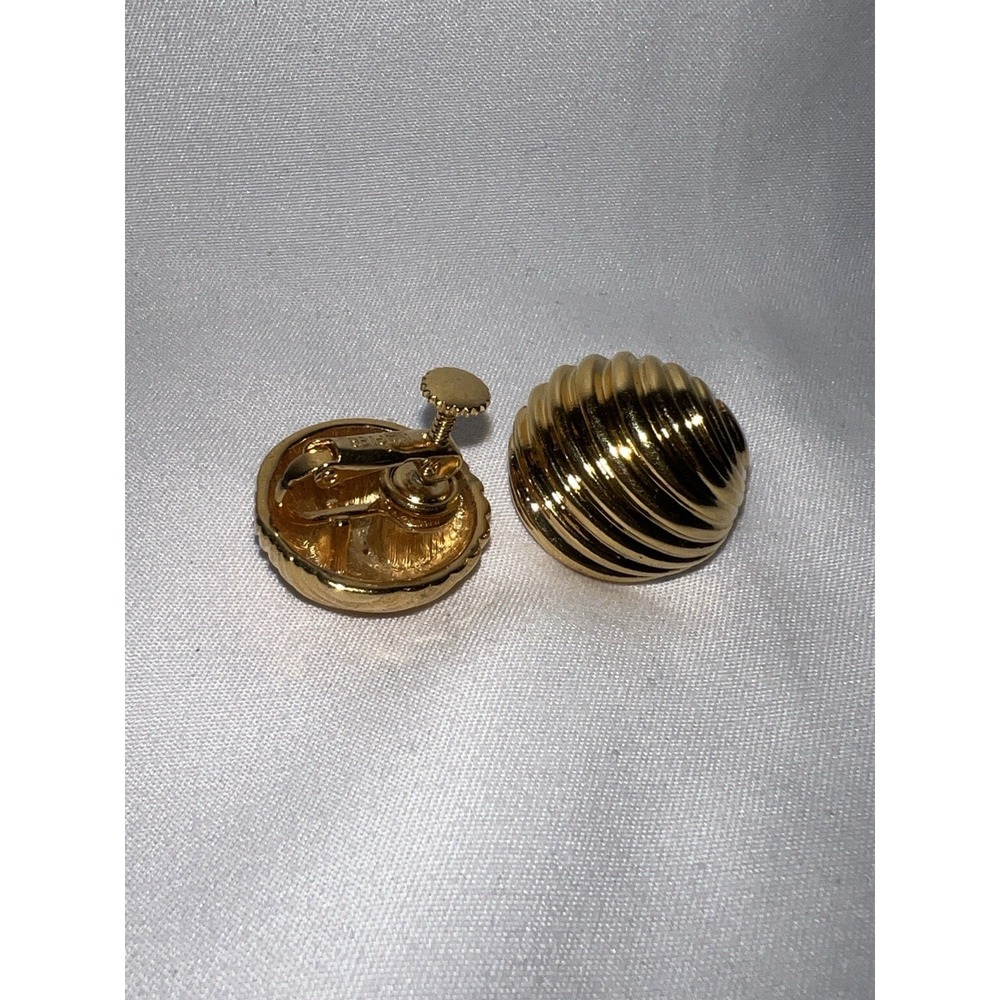 Vintage 80s-90s Napier Clip On Screw On Earrings Gold Toned Non Piercing